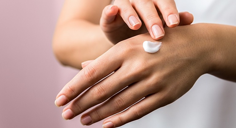 Dermatology hands cream